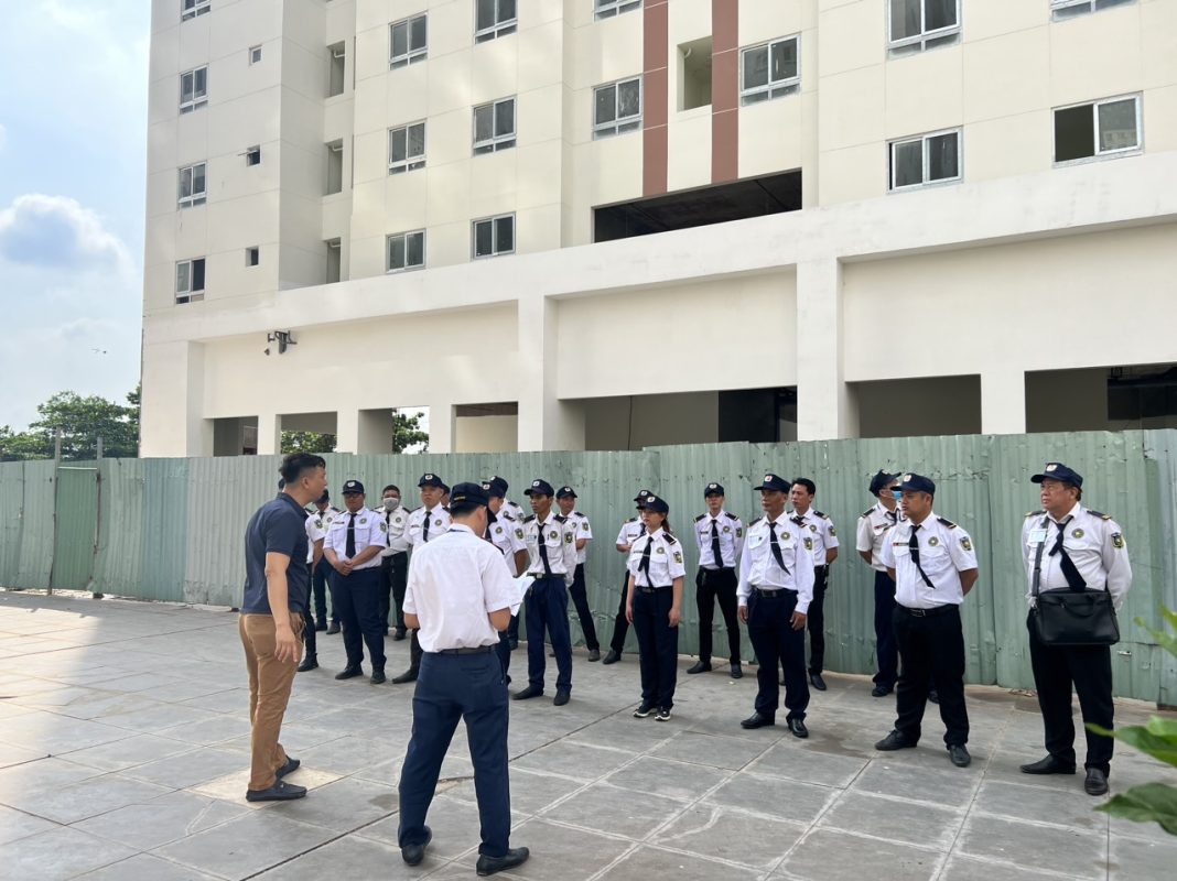 Dịch Vụ Bảo Vệ Mạnh Trung