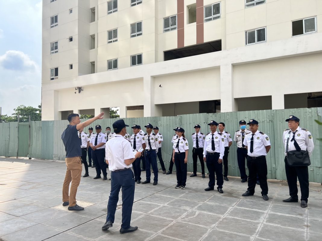 Dịch Vụ Bảo Vệ Mạnh Trung